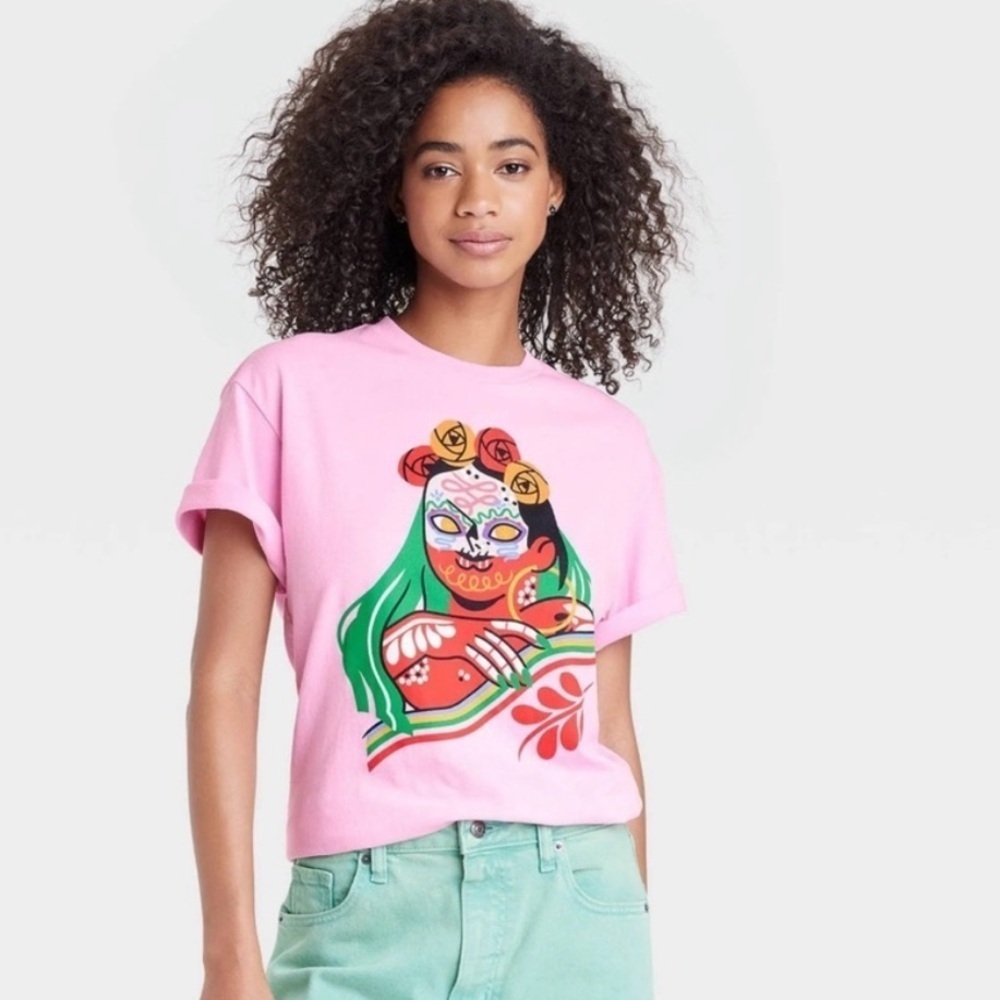 NWT Urban Outfitters Dia Pacheco X Golden Hour Graphic Tee Pink